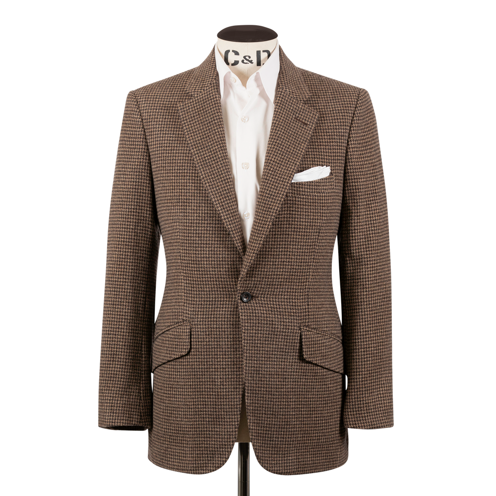 Single Breasted Notch Jacket in Beige Houndstooth