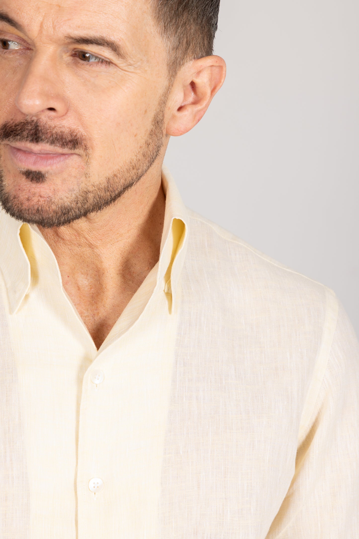 
                  
                    One Piece Collar Shirt in Pale Yellow Linen
                  
                