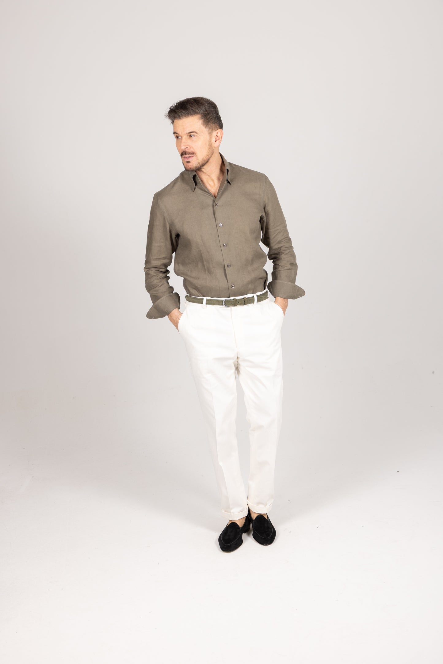 
                  
                    One Piece Collar Shirt in Green Linen
                  
                