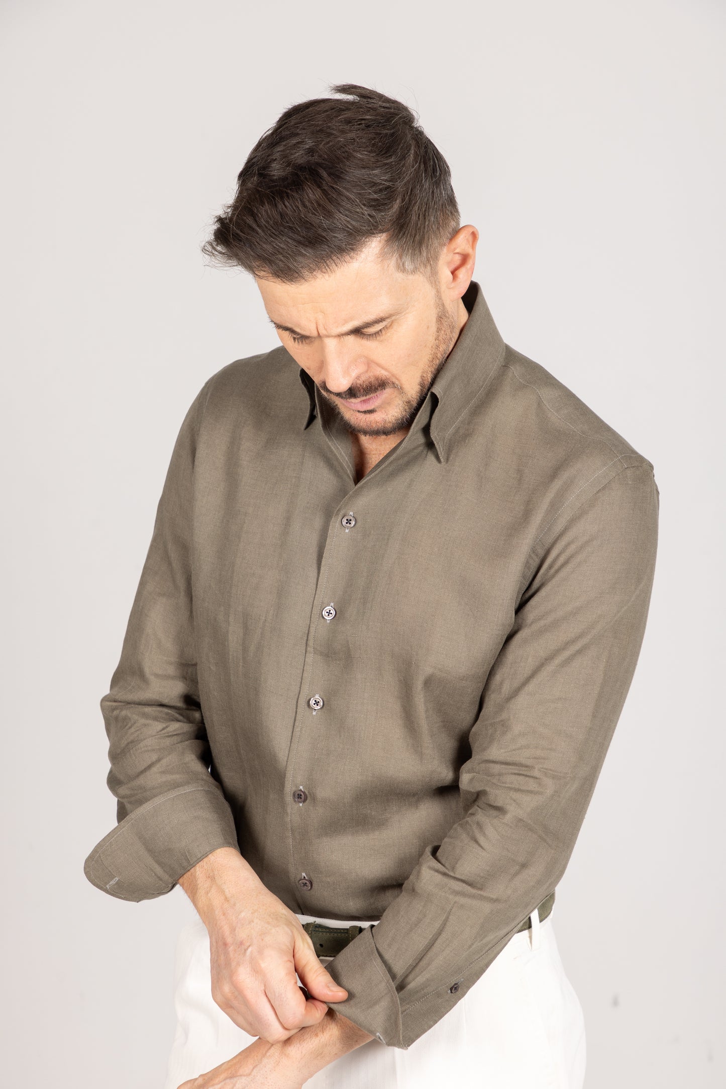 
                  
                    One Piece Collar Shirt in Green Linen
                  
                