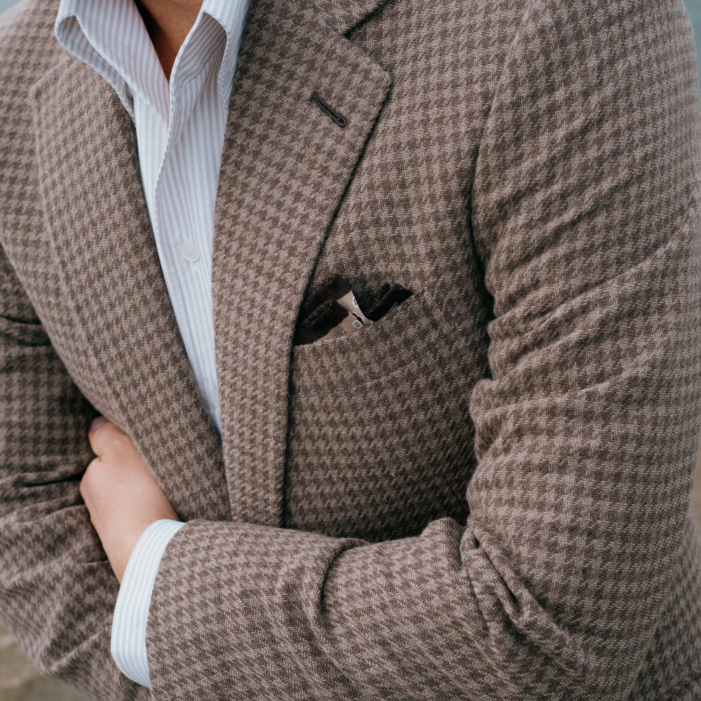 
                  
                    Single Breasted Notch Jacket in Brown Houndstooth
                  
                