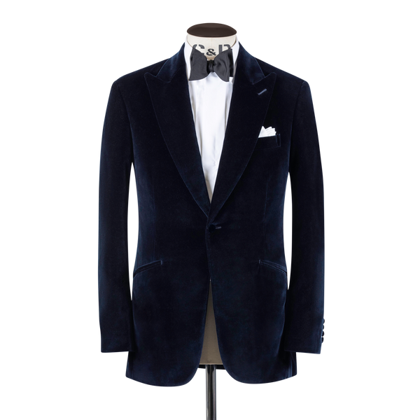 MidnightBlueVelvetDinnerJacket