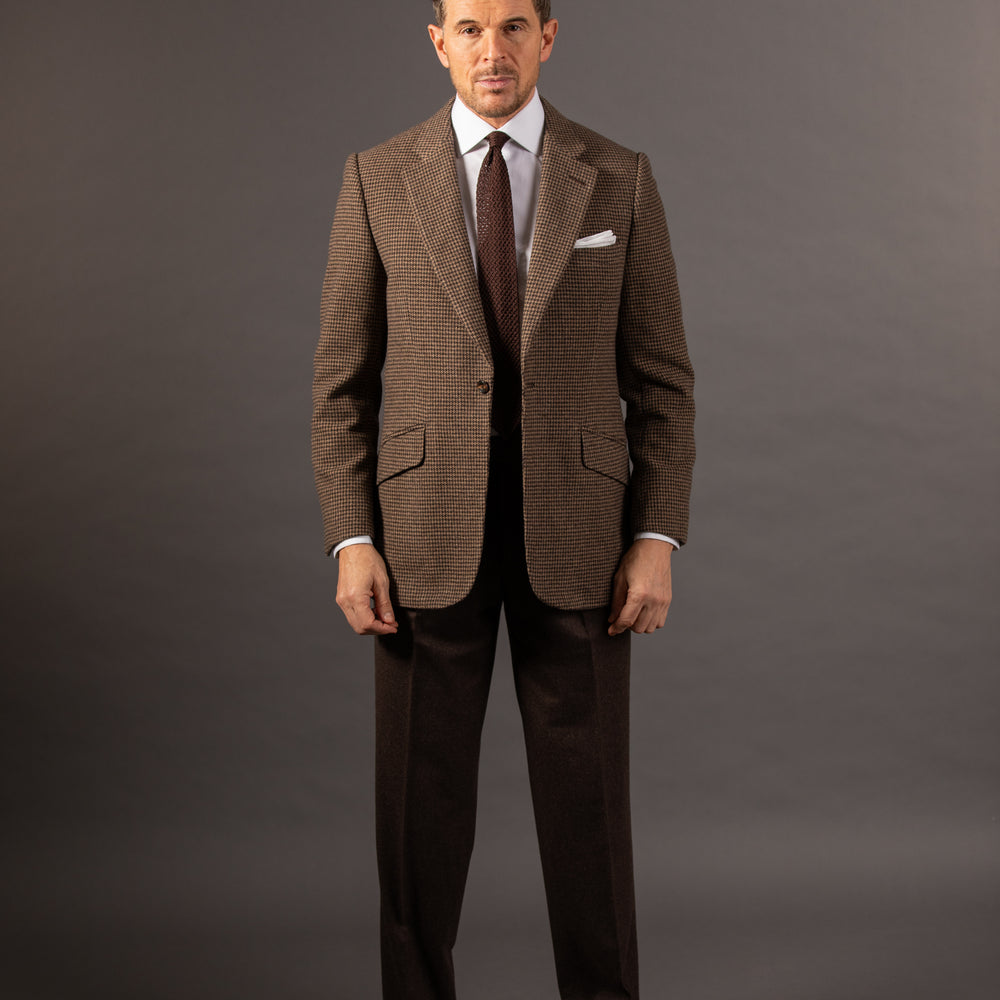 
                  
                    Single Breasted Notch Jacket in Beige Houndstooth
                  
                